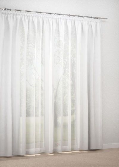 Gardinenstore in Weiß