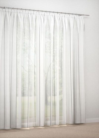 Gardinenstore in Grau