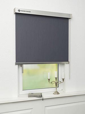 Verdunkelungsrollo Tessuto Dark 34.04 Fensteransicht