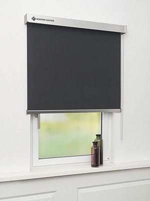 Verdunkelungsrollo Scerzo Dark 27.22 Fensteransicht