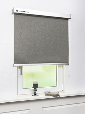 Verdunkelungsrollo Murica Dark 85.04 Fensteransicht